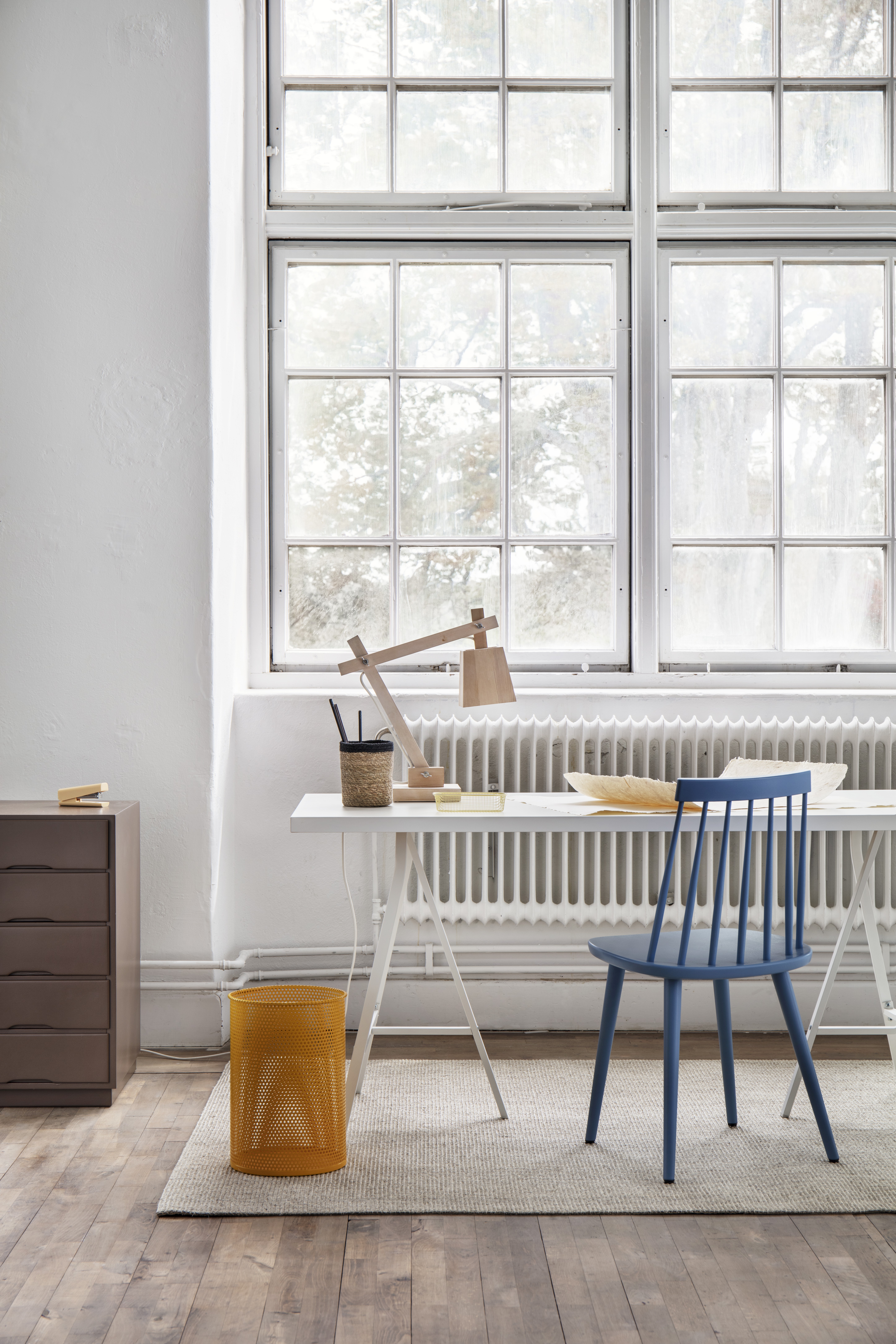 Cylinder small Emil black S/3